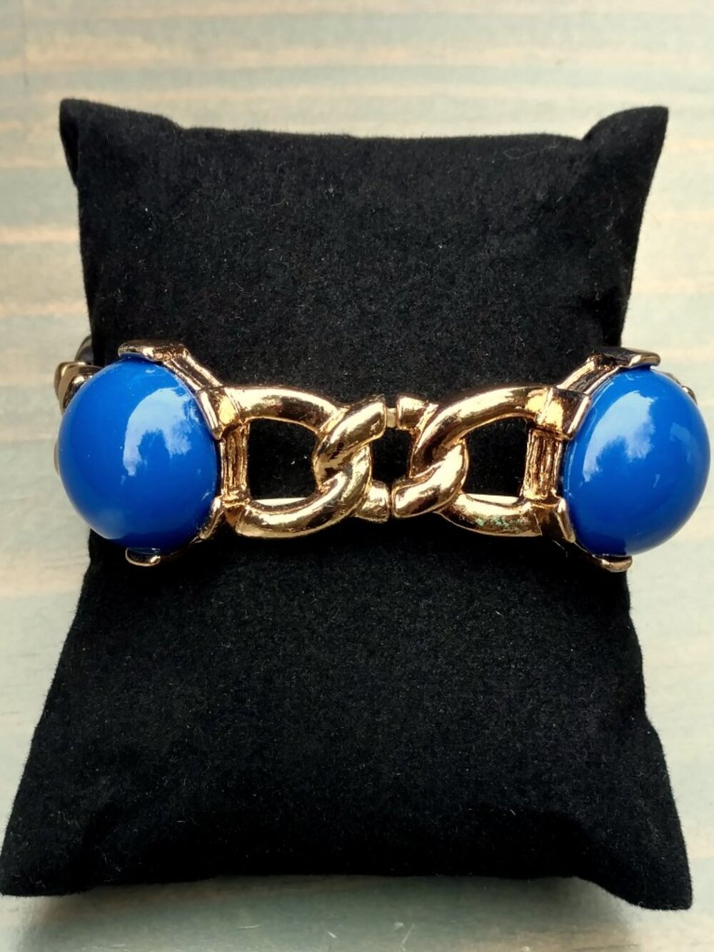 gold and royal blue stretch bracelet